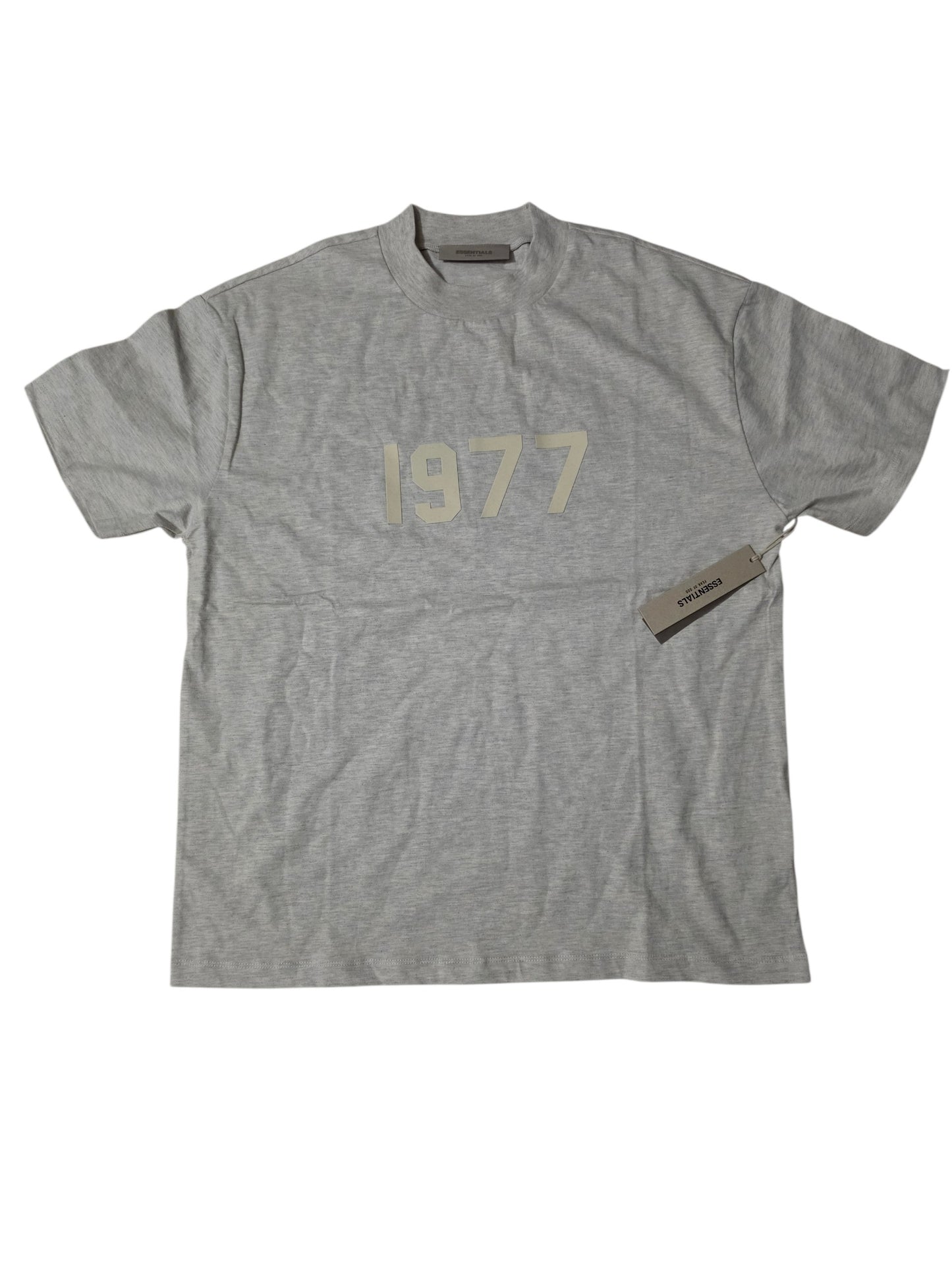 Fear of God Essentials “1977” Tee – Light Oatmeal – Size M